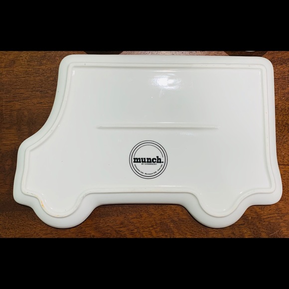 Fabulous Food Truck Snack Plates, set of 5!